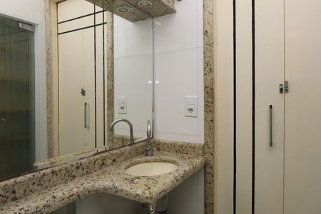Casa para alugar com 125m², 2 quartos e 1 vagaBanheiro