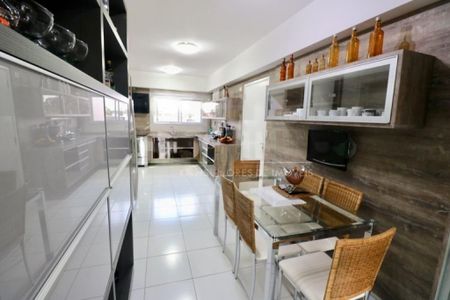 Apartamento à venda com 3 quartos, 266m² em Jurubatuba, São Paulo