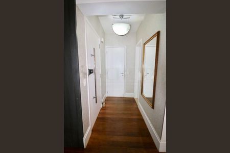 Apartamento à venda com 266m², 3 quartos e 6 vagas