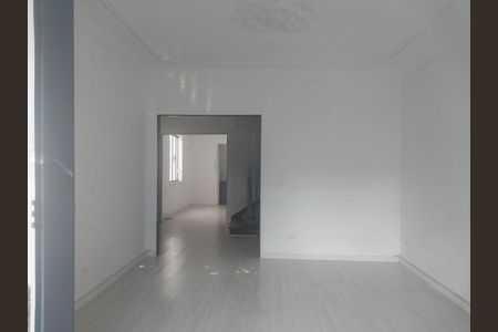 Casa à venda com 4 quartos, 280m² em Água Branca, São Paulo