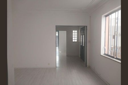 Casa à venda com 4 quartos, 280m² em Água Branca, São Paulo
