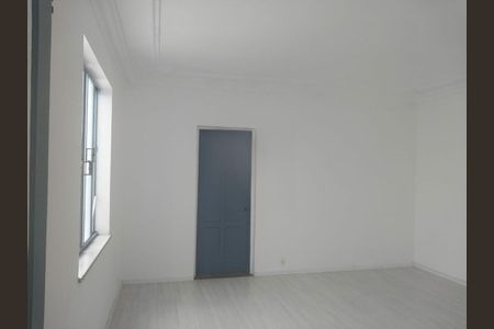 Casa à venda com 4 quartos, 280m² em Água Branca, São Paulo
