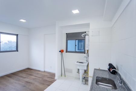 Apartamento para alugar com 30m², 1 quarto e sem vaga Apartamento para alugar com 30m², 1 quarto e sem vagaSala, cozinha e área de serviço