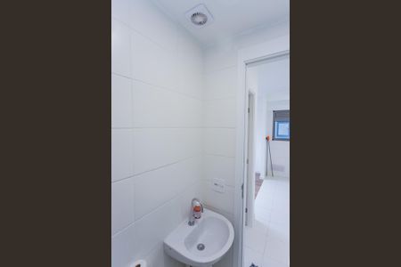 Apartamento para alugar com 30m², 1 quarto e sem vaga Apartamento para alugar com 30m², 1 quarto e sem vagaBanheiro