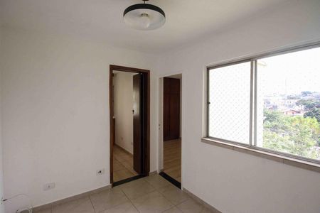 Sala de apartamento para alugar com 2 quartos, 43m² em Jardim Dona Sinha, São Paulo