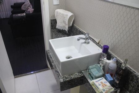Apartamento à venda com 79m², 2 quartos e 2 vagasLavabo