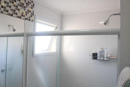 Apartamento à venda com 79m², 2 quartos e 2 vagasBanheiro da Suíte 2