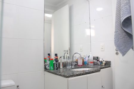 Apartamento à venda com 79m², 2 quartos e 2 vagasBanheiro da Suíte 1