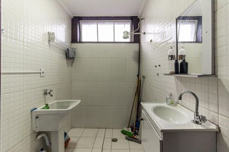 Apartamento à venda com 90m², 2 quartos e sem vaga Apartamento à venda com 90m², 2 quartos e sem vagaBanheiro