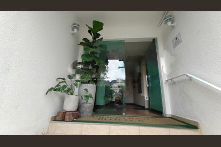 Apartamento à venda com 74m², 2 quartos e 1 vaga