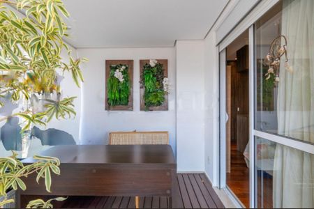 Apartamento à venda com 164m², 4 quartos e 3 vagas
