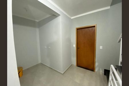 Casa à venda com 115m², 2 quartos e 2 vagas