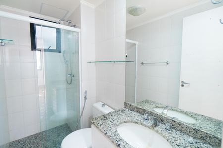 Apartamento para alugar com 85m², 3 quartos e 2 vagas Apartamento para alugar com 85m², 3 quartos e 2 vagasBanheiro Social