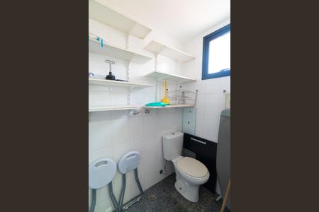 Apartamento para alugar com 85m², 3 quartos e 2 vagas Apartamento para alugar com 85m², 3 quartos e 2 vagasBanheiro de serviço