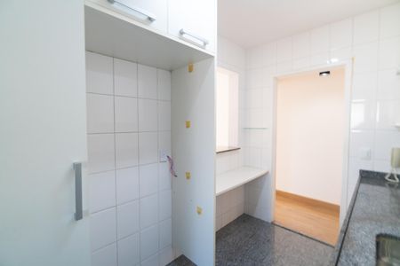 Apartamento para alugar com 85m², 3 quartos e 2 vagas Apartamento para alugar com 85m², 3 quartos e 2 vagasCozinha