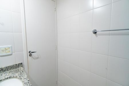 Apartamento para alugar com 85m², 3 quartos e 2 vagas Apartamento para alugar com 85m², 3 quartos e 2 vagasBanheiro Social