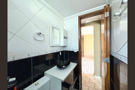Apartamento para alugar com 48m², 2 quartos e 1 vaga Apartamento para alugar com 48m², 2 quartos e 1 vagaBanheiro
