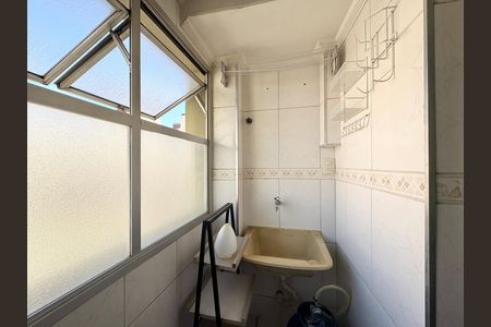 Apartamento para alugar com 48m², 2 quartos e 1 vaga Apartamento para alugar com 48m², 2 quartos e 1 vagaÁrea de Serviço