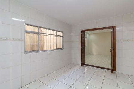 Casa para alugar com 160m², 2 quartos e 1 vaga Casa para alugar com 160m², 2 quartos e 1 vagaCozinha