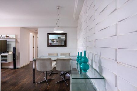 Apartamento à venda com 2 quartos, 72m² em Vila Suzana, São Paulo