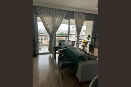 Apartamento à venda com 3 quartos, 75m² em Parque Guarapiranga, São Paulo