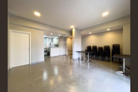 Apartamento à venda com 60m², 2 quartos e 1 vaga