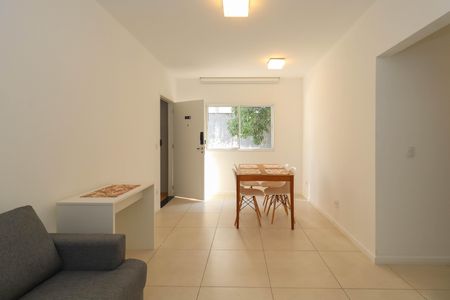Sala de apartamento para alugar com 2 quartos, 62m² em Sumaré, São Paulo