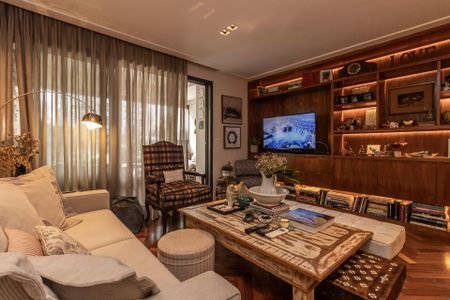 Apartamento à venda com 2 quartos, 89m² em Vila Madalena, São Paulo