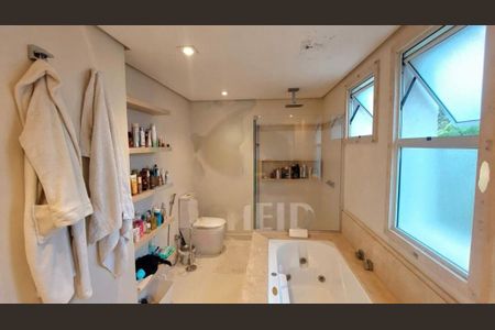 Apartamento à venda com 4 quartos, 233m² em Campo Grande, São Paulo