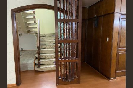Casa para alugar com 310m², 4 quartos e 5 vagas Casa para alugar com 310m², 4 quartos e 5 vagasFoto 33