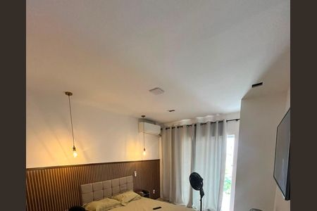 Casa à venda com 100m², 2 quartos e 1 vaga Casa à venda com 100m², 2 quartos e 1 vagaQuarto