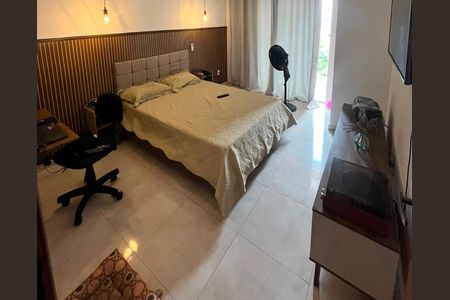Casa à venda com 100m², 2 quartos e 1 vaga Casa à venda com 100m², 2 quartos e 1 vagaQuarto