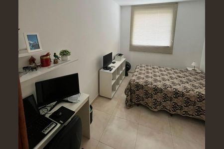 Casa à venda com 100m², 2 quartos e 1 vaga Casa à venda com 100m², 2 quartos e 1 vagaQuarto