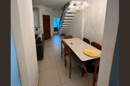 Sala de casa para alugar com 2 quartos, 100m² em Campo Grande, Rio de Janeiro