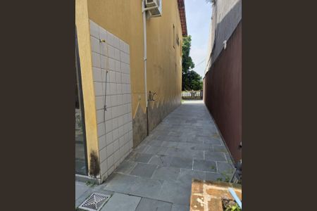 Casa à venda com 175m², 3 quartos e 5 vagas Casa à venda com 175m², 3 quartos e 5 vagasÁrea Externa