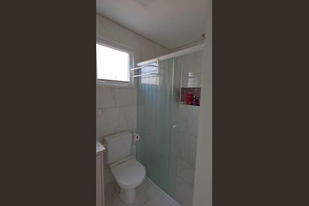 Casa à venda com 175m², 3 quartos e 5 vagas Casa à venda com 175m², 3 quartos e 5 vagasBanheiro social