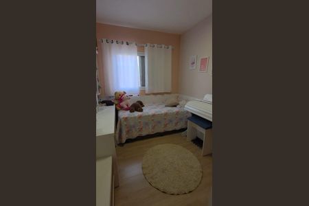 Casa à venda com 175m², 3 quartos e 5 vagas Casa à venda com 175m², 3 quartos e 5 vagasQuarto 2