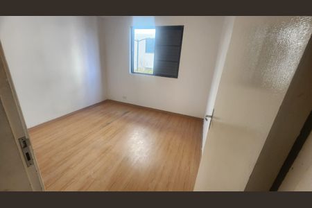 Quarto 2 de apartamento para alugar com 2 quartos, 47m² em Jardim Tua, São Paulo