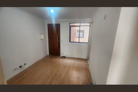 Quarto de apartamento para alugar com 2 quartos, 47m² em Jardim Tua, São Paulo
