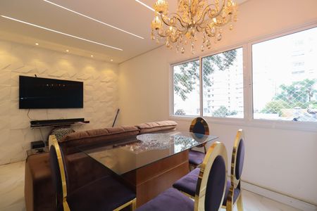 Apartamento para alugar com 83m², 3 quartos e sem vagaSala