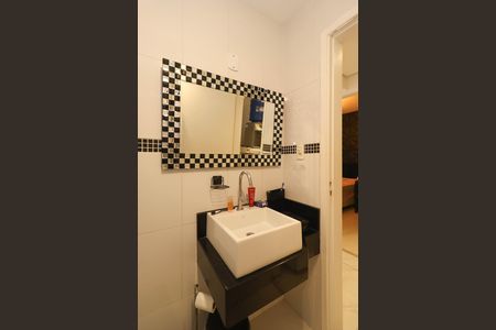 Apartamento para alugar com 83m², 3 quartos e sem vagaBanheiro