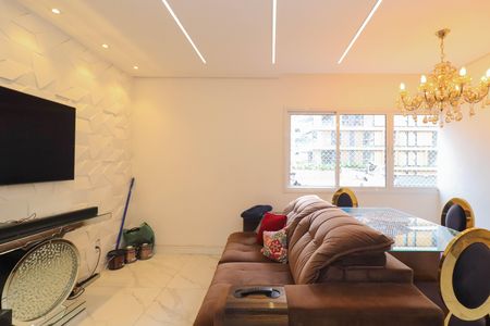 Apartamento para alugar com 83m², 3 quartos e sem vagaSala
