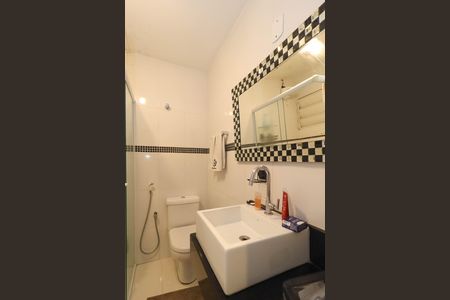 Apartamento para alugar com 83m², 3 quartos e sem vagaBanheiro
