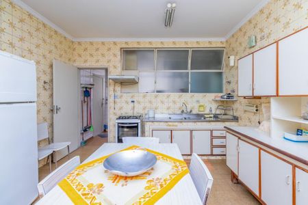 Apartamento à venda com 175m², 3 quartos e 1 vaga