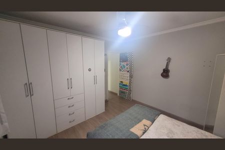 Casa à venda com 125m², 3 quartos e 4 vagas Casa à venda com 125m², 3 quartos e 4 vagasQuarto 3