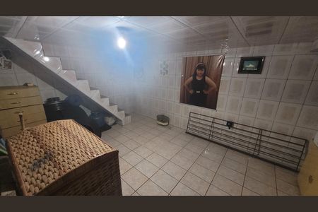 Casa à venda com 125m², 3 quartos e 4 vagas Casa à venda com 125m², 3 quartos e 4 vagasPorão