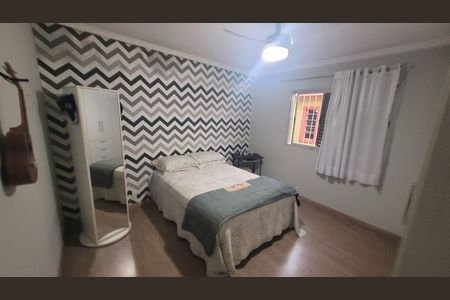 Casa à venda com 125m², 3 quartos e 4 vagas Casa à venda com 125m², 3 quartos e 4 vagasQuarto 3