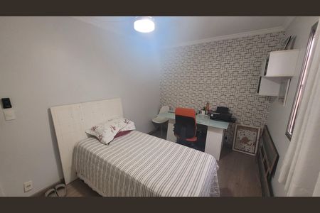 Casa à venda com 125m², 3 quartos e 4 vagas Casa à venda com 125m², 3 quartos e 4 vagasQuarto 2