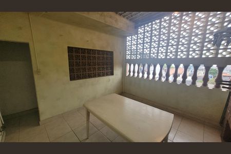 Casa à venda com 125m², 3 quartos e 4 vagas