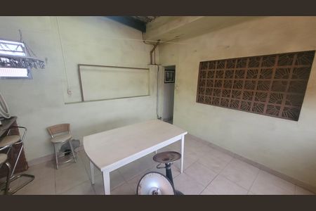 Casa à venda com 3 quartos, 125m² em Jardim Tango, São Paulo
